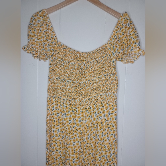 Faithfull the Brand Yellow Floral Jumpsuit - Picture 3 of 16